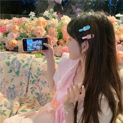 海边的白房子